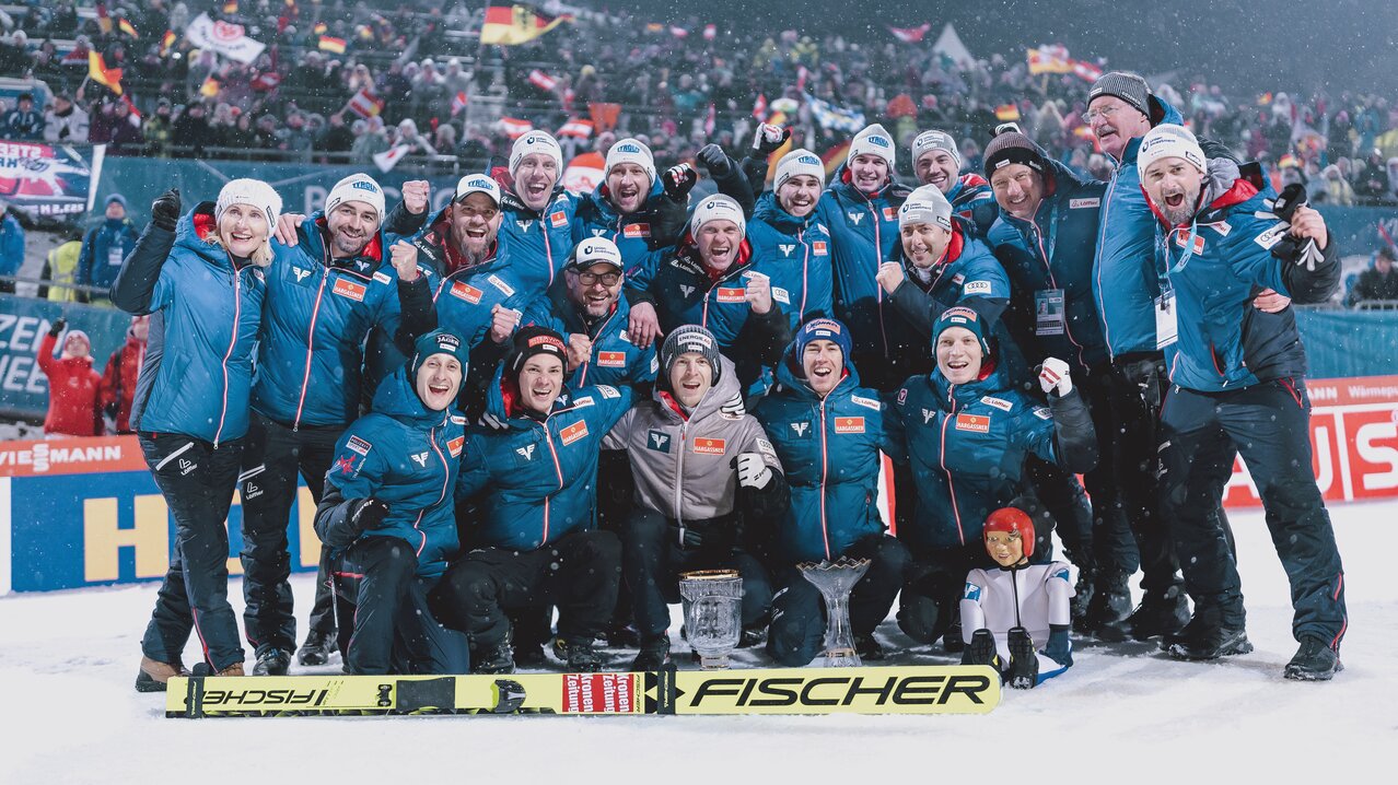 Bischofshofen Team | © EXPA